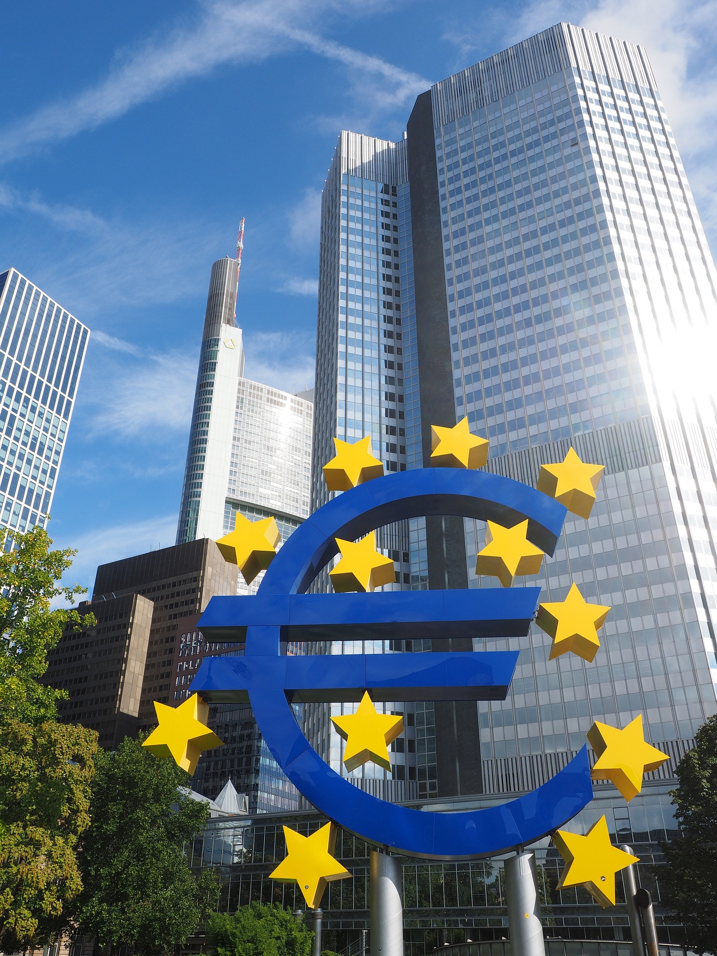 EZB Entscheidung zu Leitzinsen